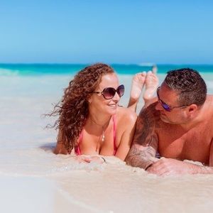 Meet your Posher, Caroline